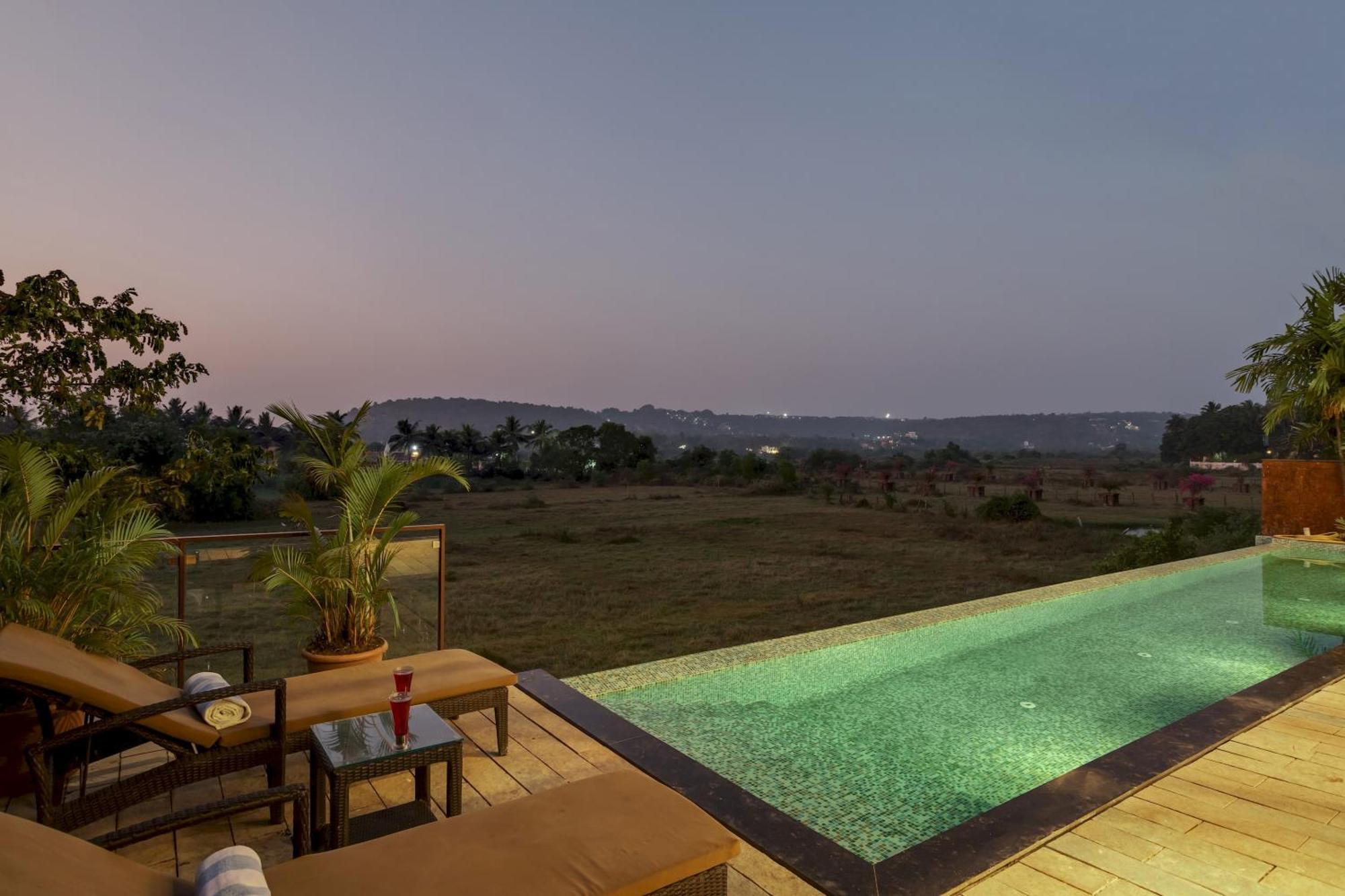 Sohonos 2 - Luxurious 3Bhk With Private Pool Villa Nerul  Exteriör bild