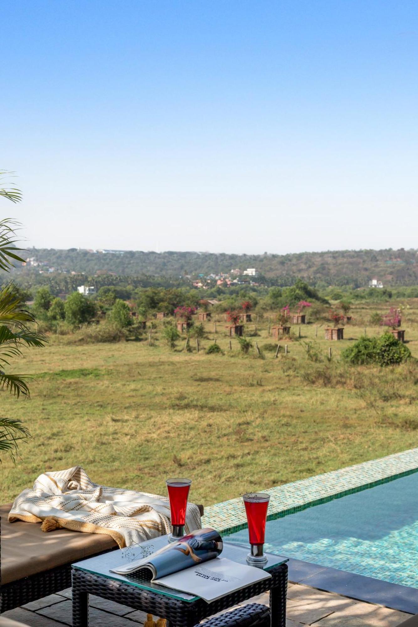 Sohonos 2 - Luxurious 3Bhk With Private Pool Villa Nerul  Exteriör bild